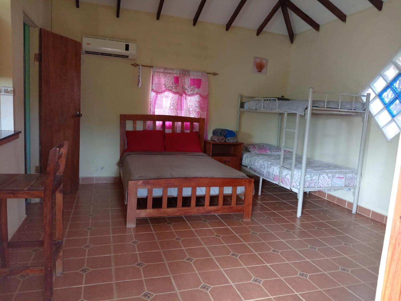 Villa Hospedaje Ecologico Nahual à Las Lajas  Extérieur photo